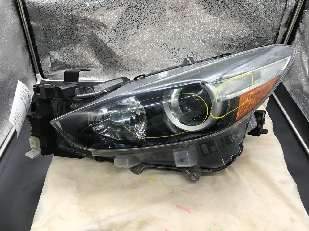 2017-2018 MAZDA 3 LEFT Headlamp halogen, LH
