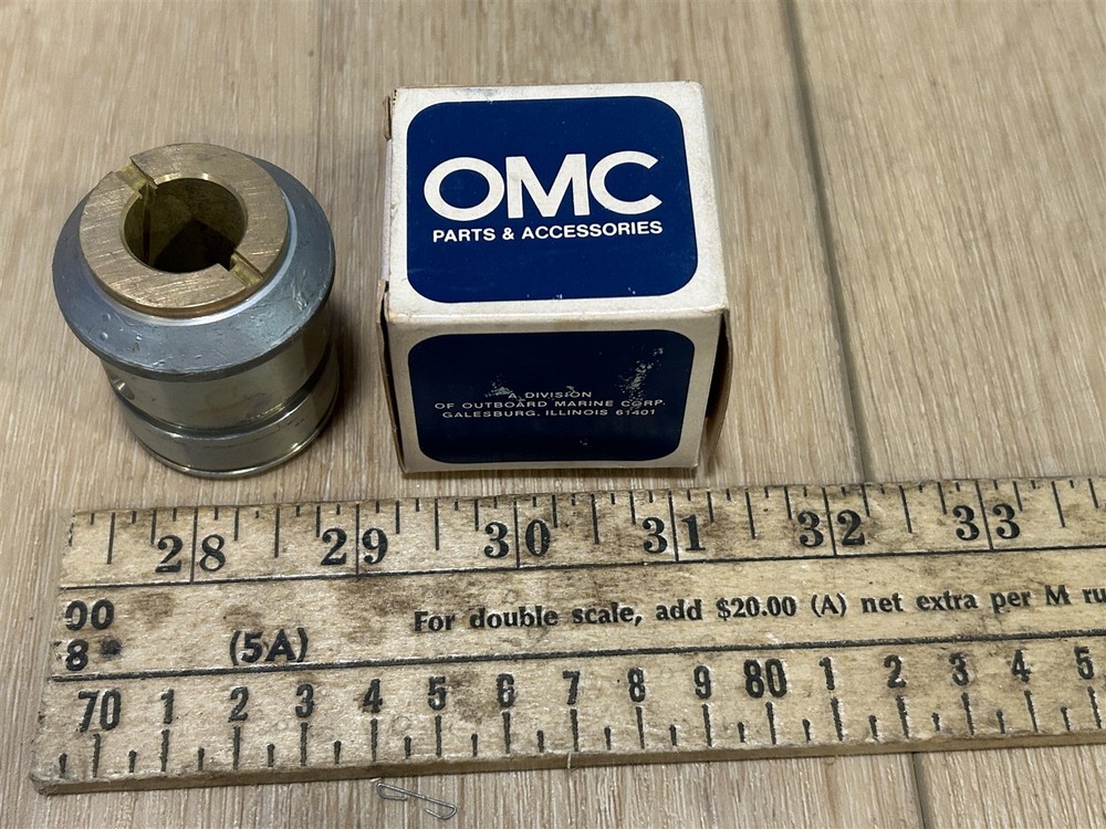 Johnson Evinrude OMC 383757 Gearcase Head