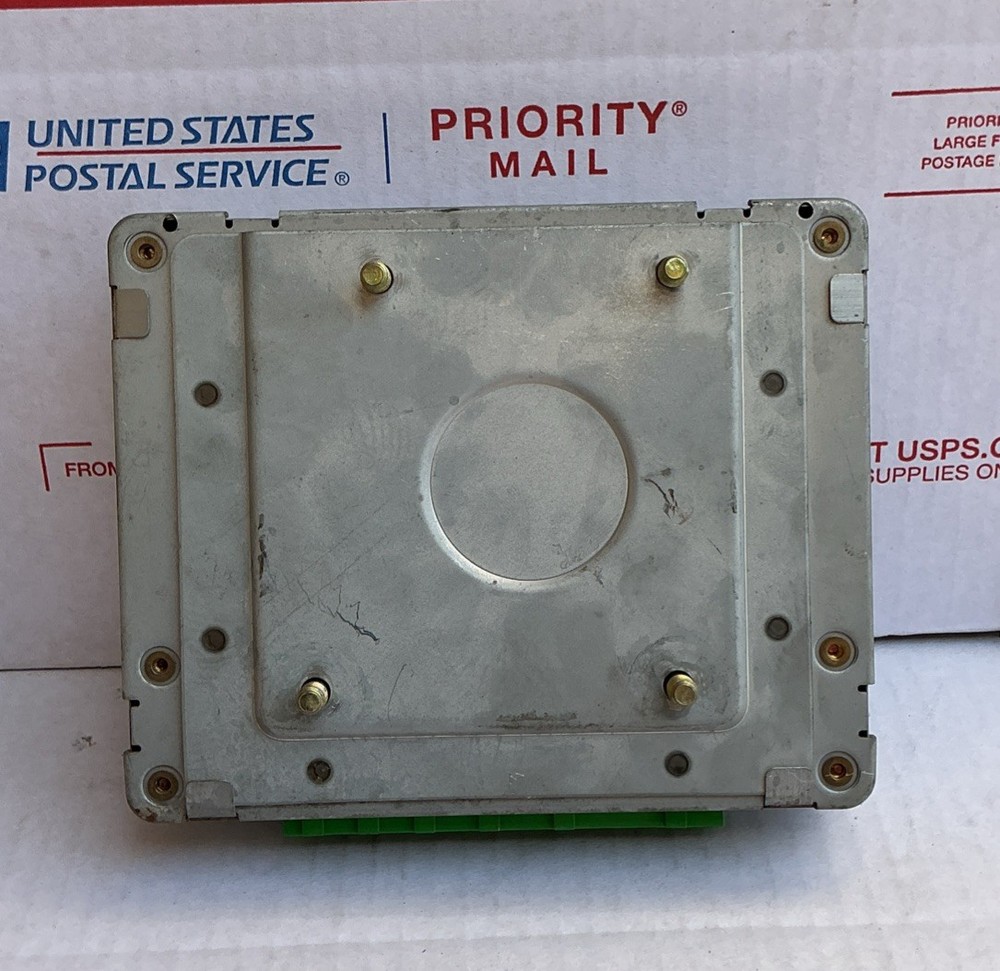 Isuzu NPR Transmission Control Module TCM 897315