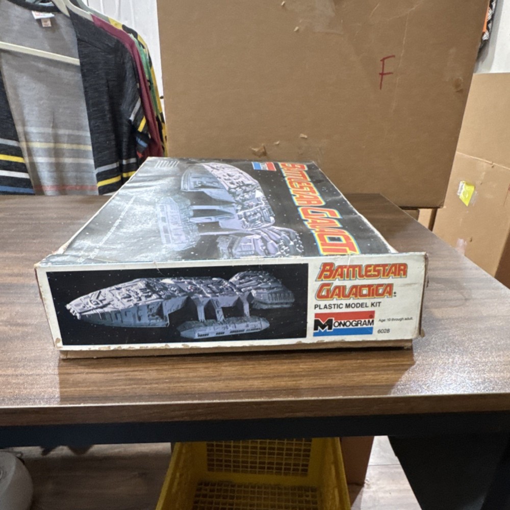 Monogram Battlestar Galactica Plastic Model Kit Molded in Silver Boxed