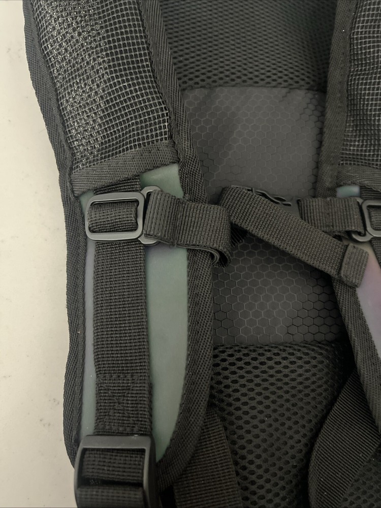 Sojourner Hydration Backpack No Bladder* Metallic Finish Two Zipper Pockets
