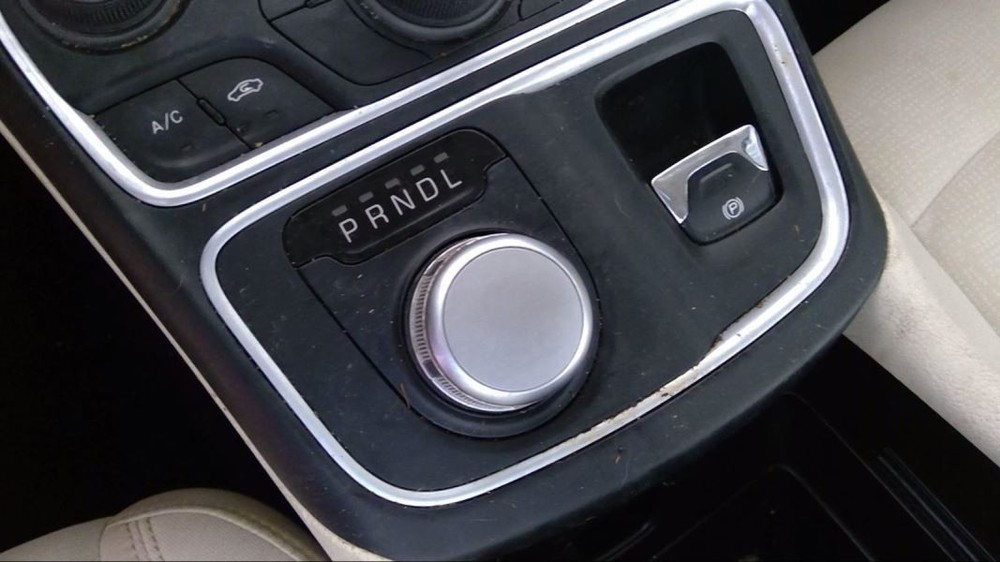 200       2016 Transmission Shift 652962