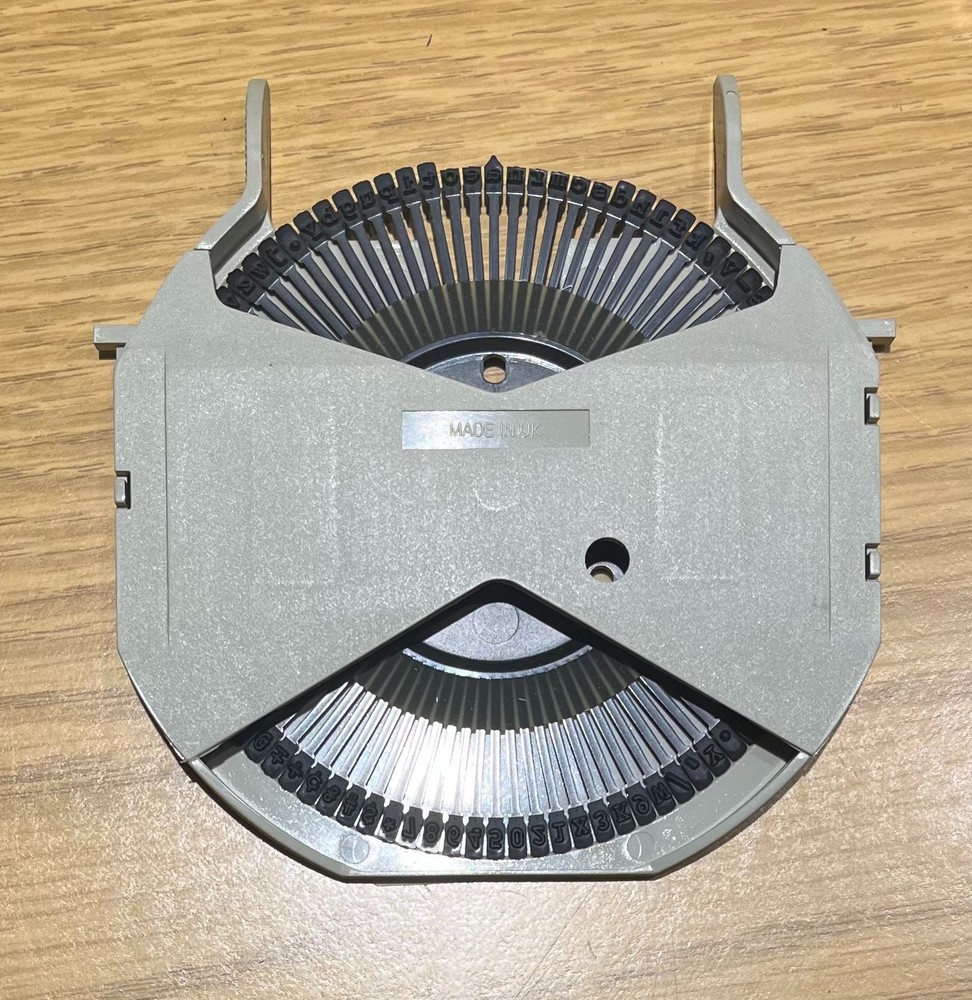 CAMWIL PLASTIC PRINTWHEEL 16542 REPLACEMENT FOR IBM DISPLAYWRITER