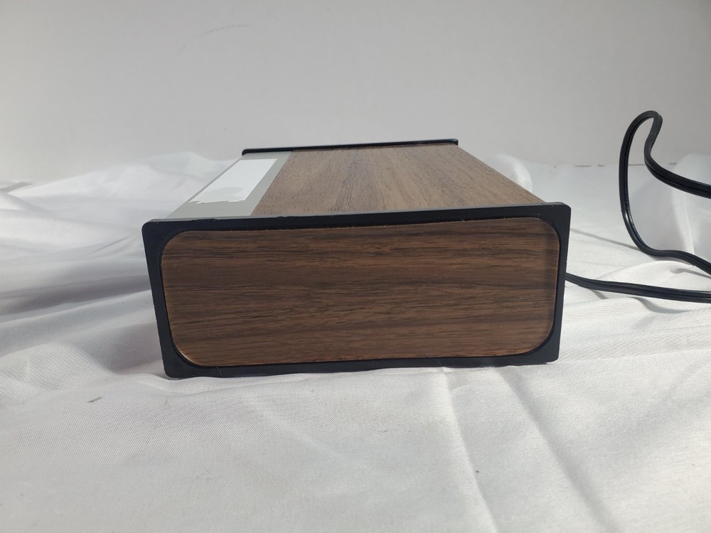 ESE ES-161U Digital Clock / Time Display – Vintage Broadcast Studio Unit