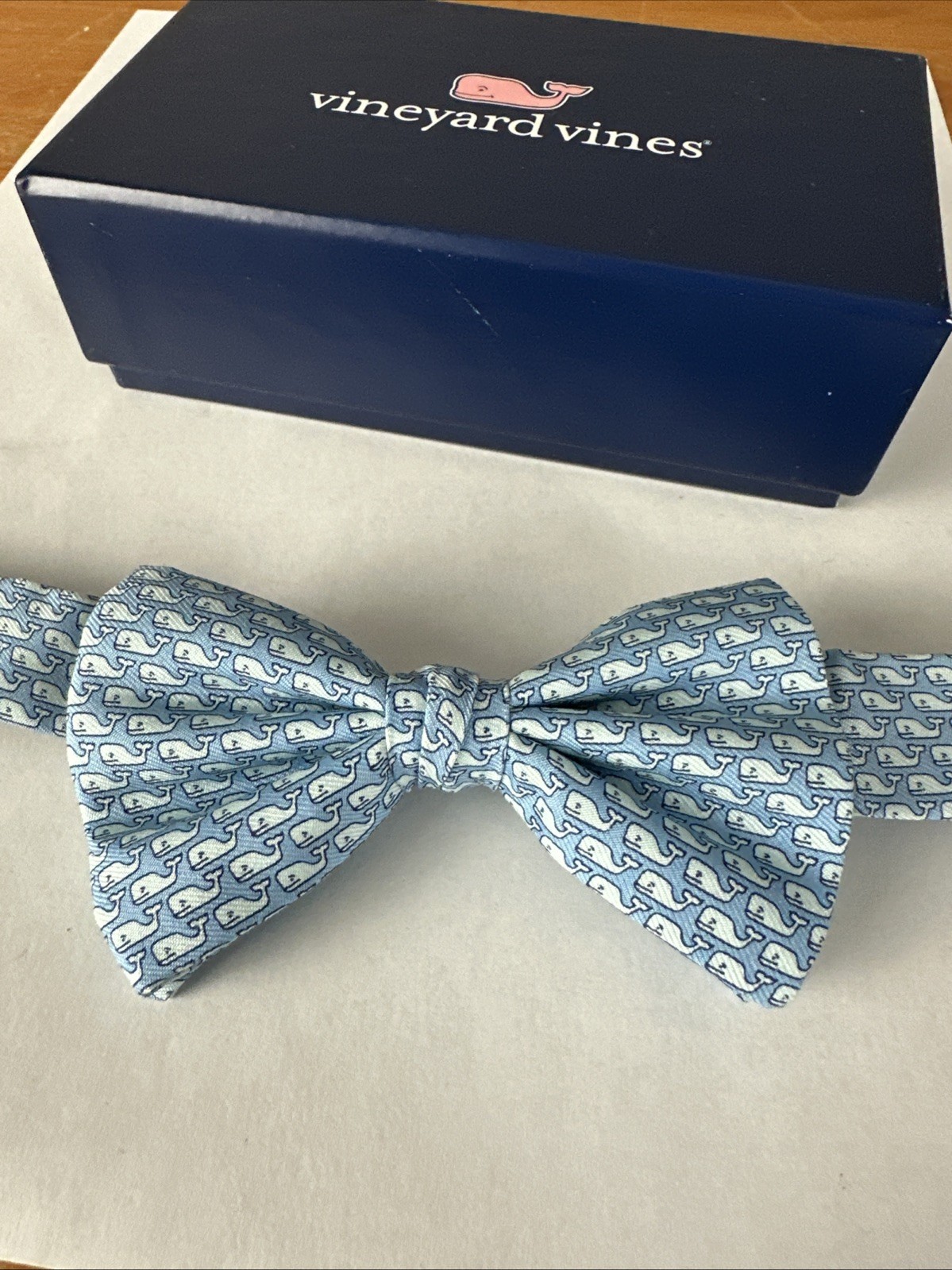 Vineyard Vines Boys Bow Tie Whale Logo Design Clip 100% Silk In Original Box