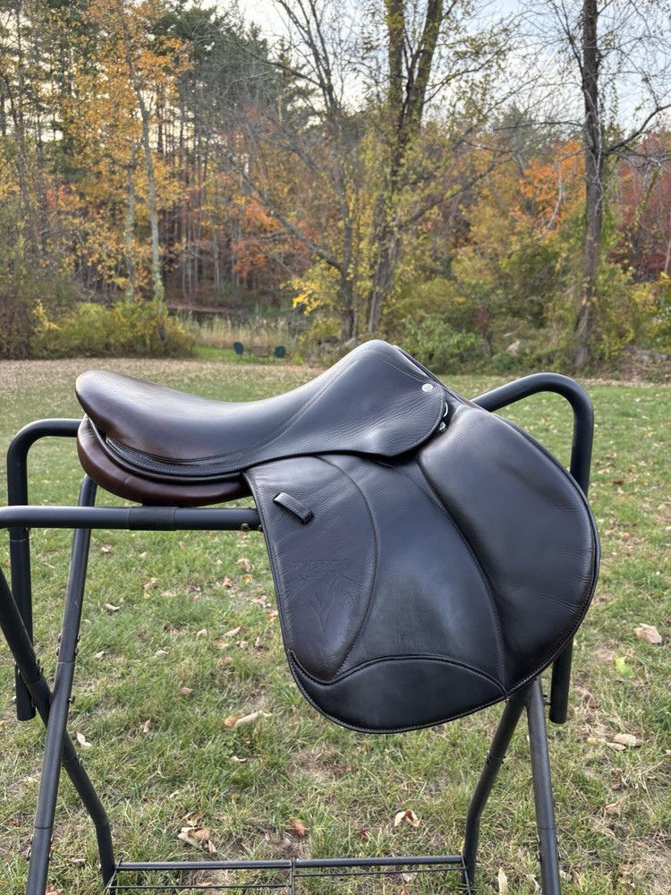 Voltaire Palm Beach Saddle 17.5 2A Pro Panel