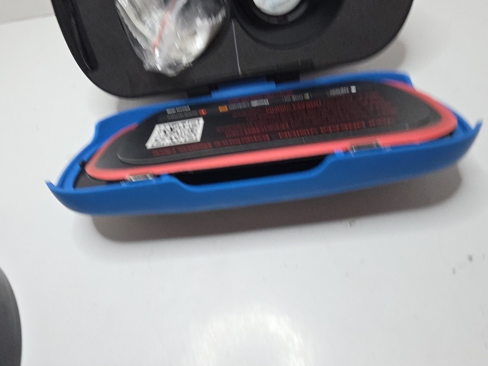 New NO BOX Tzumi Dream Vision Virtual Reality IOS Android Smartphone Headset
