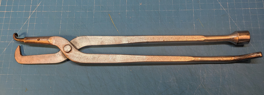 Vintage Snap On 131A Brake Shoe Pull-back Spring Pliers