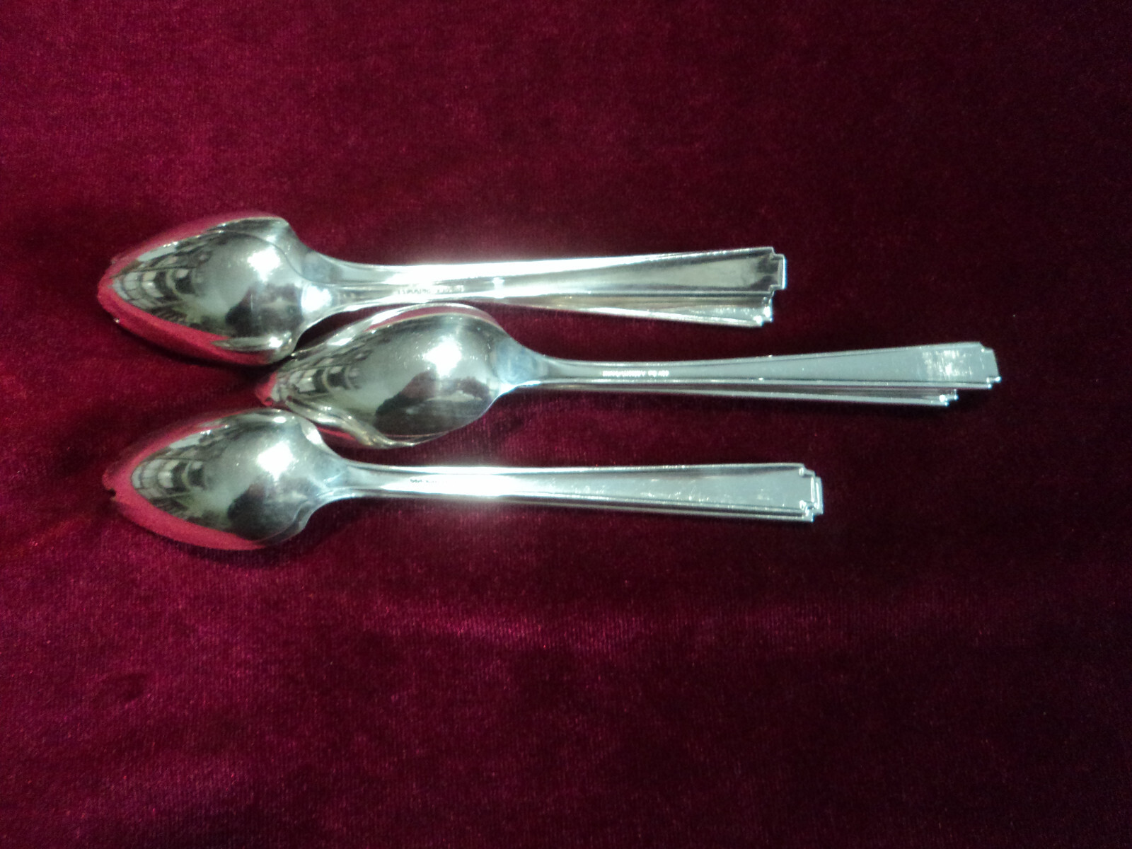 Silverplate Flatware Lot of 8 Ice Cream Forks Oneida Art Deco NOBLESSE 1930