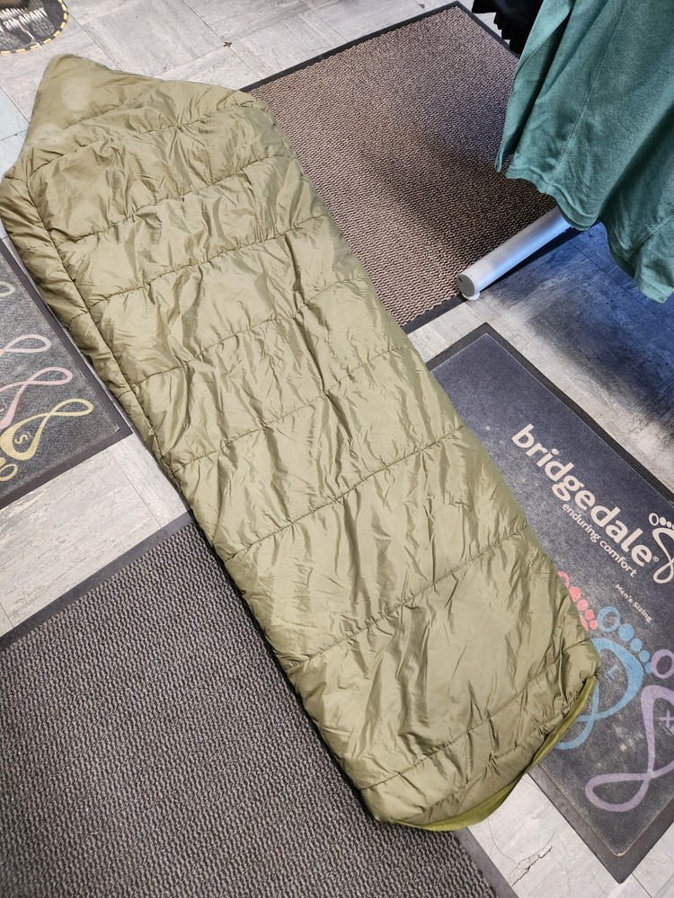 *British Army Sleeping Bag Arctic Medium 2004 Olive Grade 1*