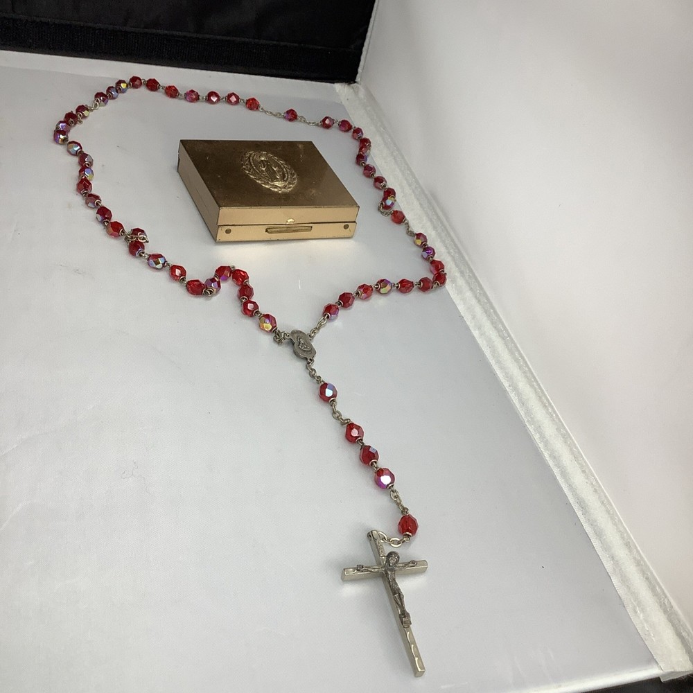Vintage Rosary With Compact