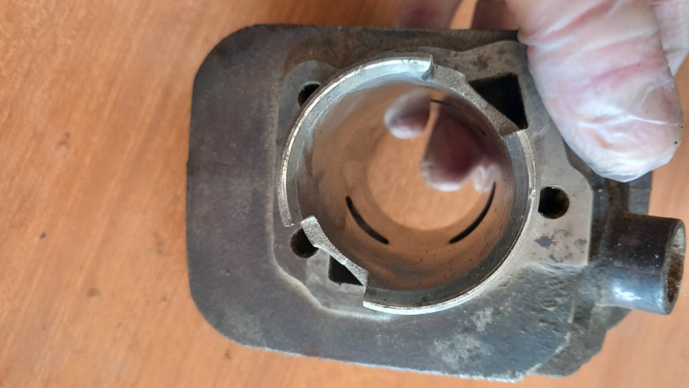 ORIGINAL THERMAL GROUP Piaggio Si 2M plug 10 WELL WORKING