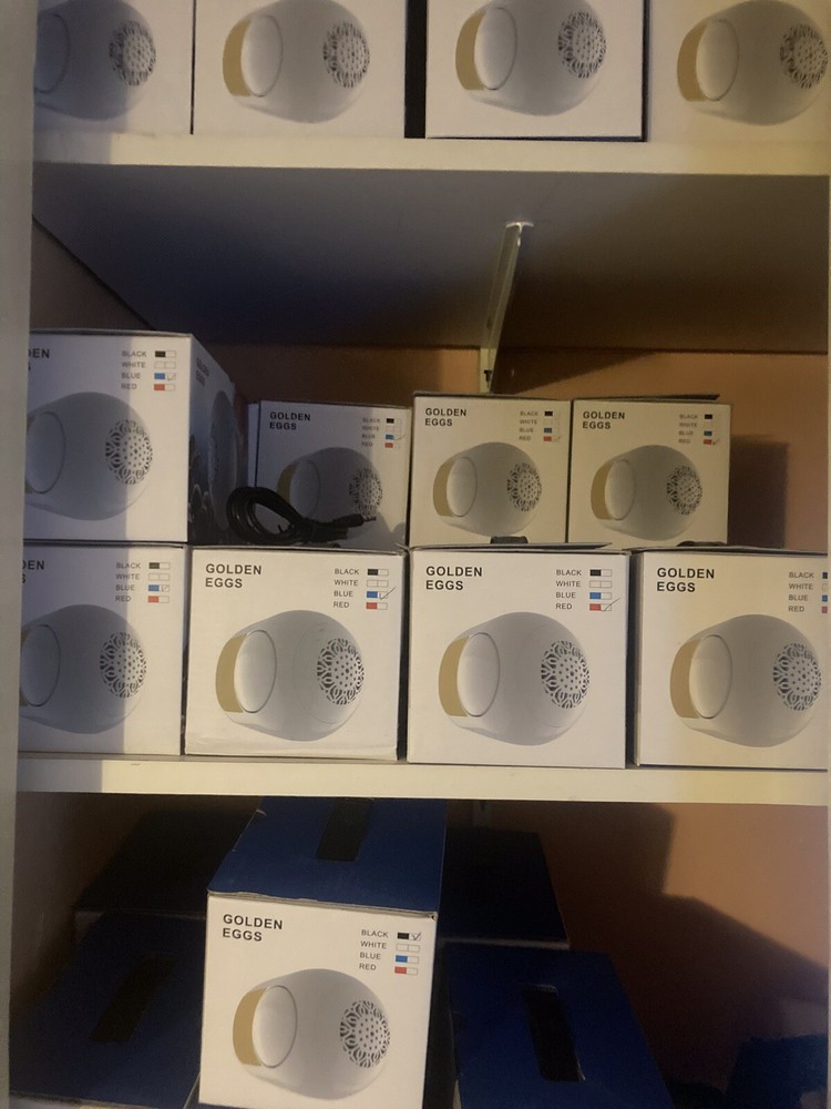 Golden Egg Bluetooth Speaker Gold