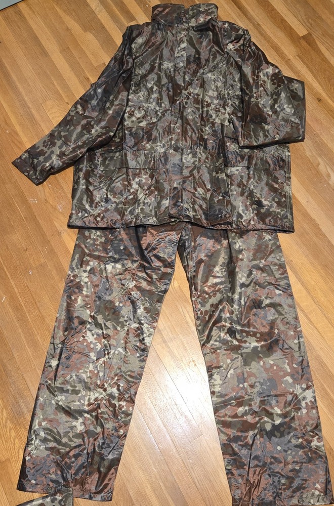 Mil-Tec Waterproof Suit Flecktarn, 3X