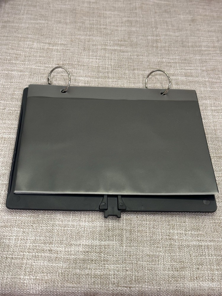 Trophy TR9400 Music Flip Folder