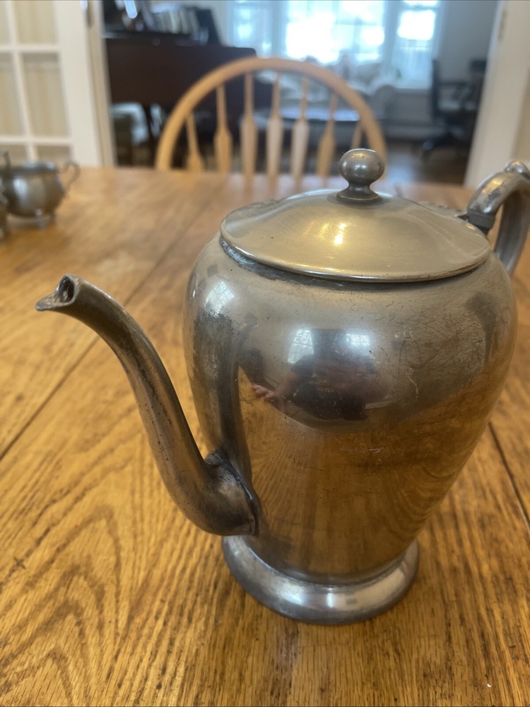 Vintage Academy Silver On Copper Tea Coffee Pot 7” Tall Sweeping Handle Nice 115