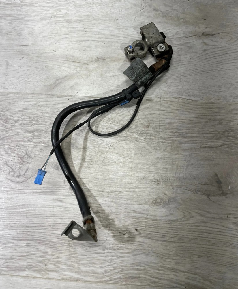 BMW 5 Series E60 E61 Negative Battery Cable Terminal With IBS Sensor 6944687