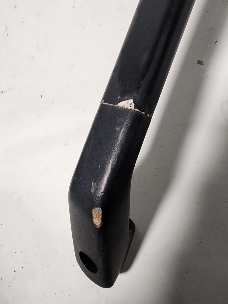 Mack Anthem Composite LH 40(in) Grab Handle, Cab Entry