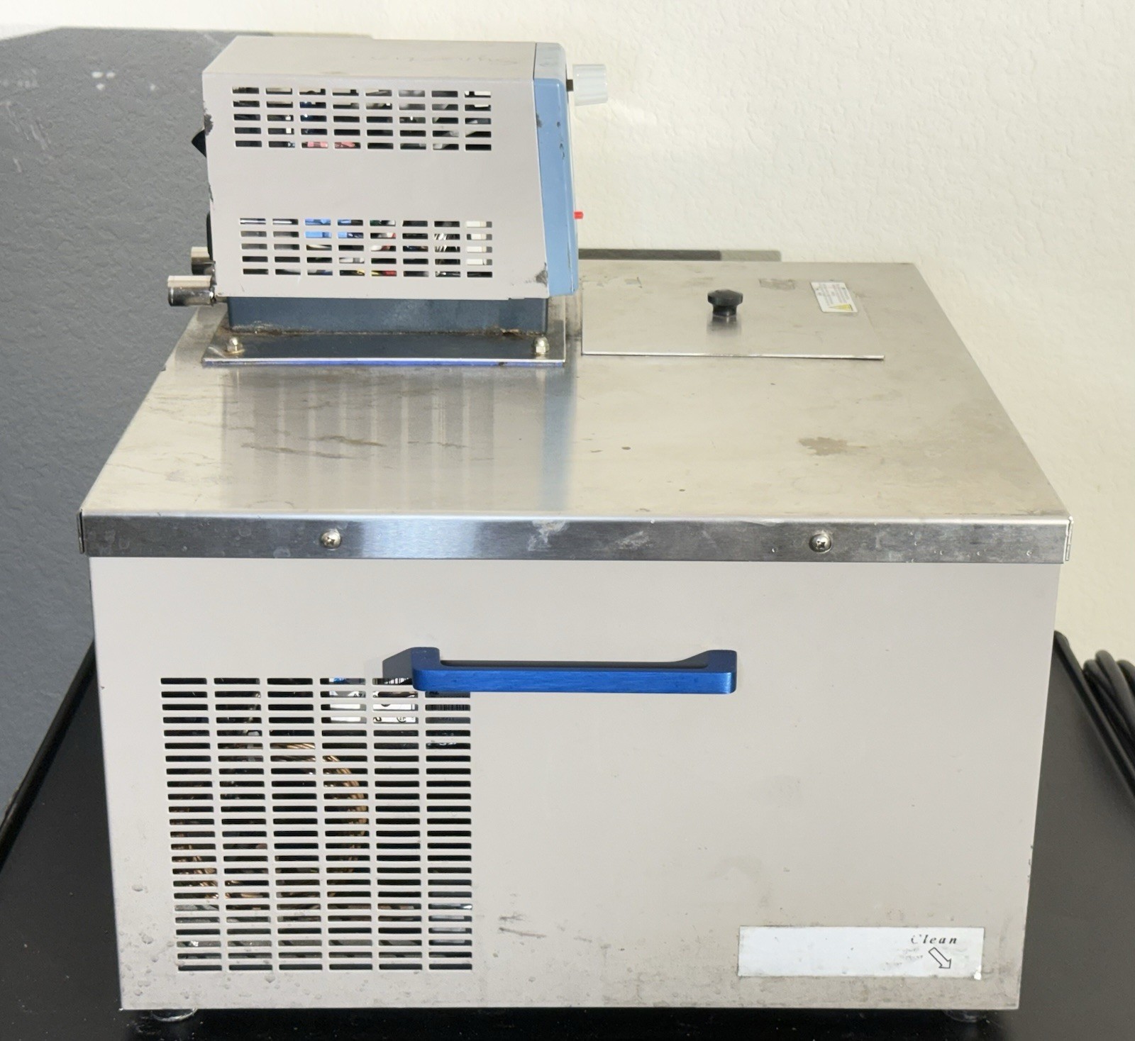 VWR Refrigerated Heated Circulating Bath, Model: 1140S