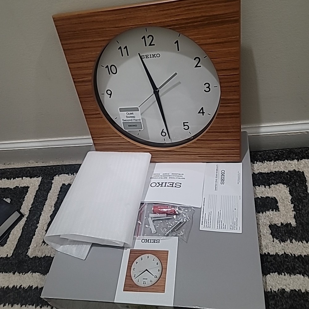 Seiko Wall Clock Showa Square Design