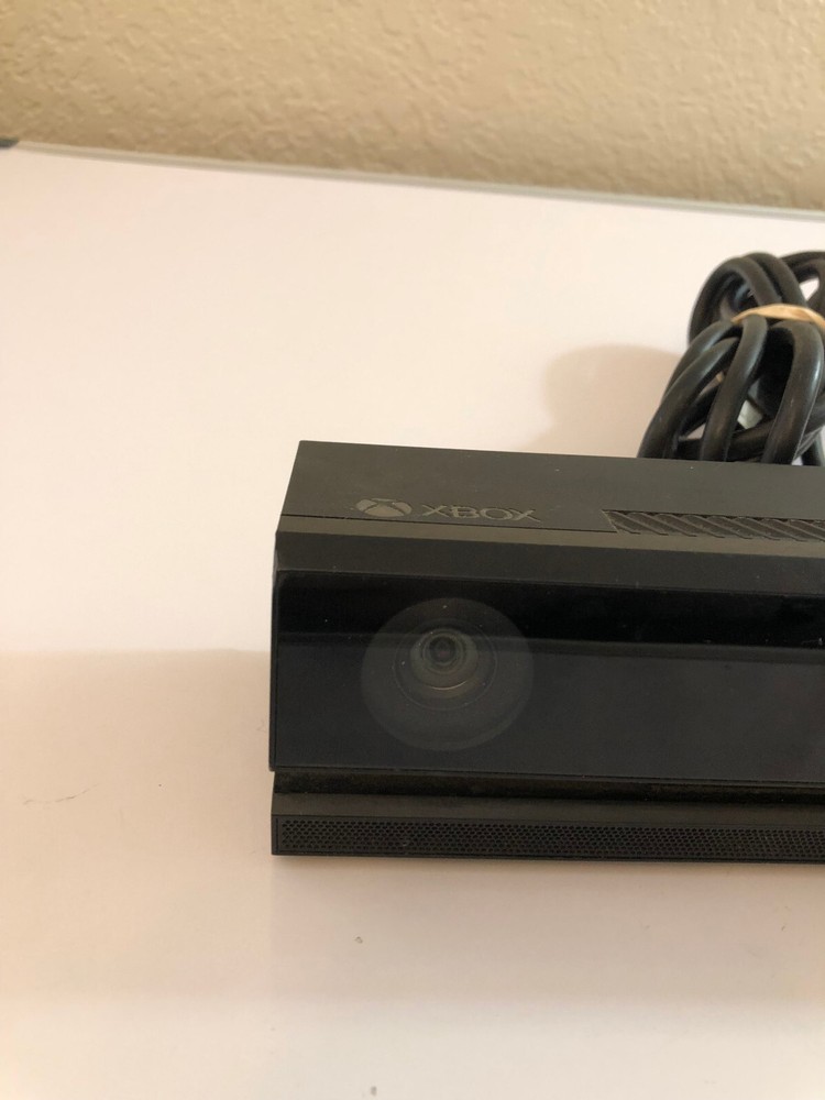Microsoft Xbox One Kinect Wired Motion Sensor Black Model 1520 OEM