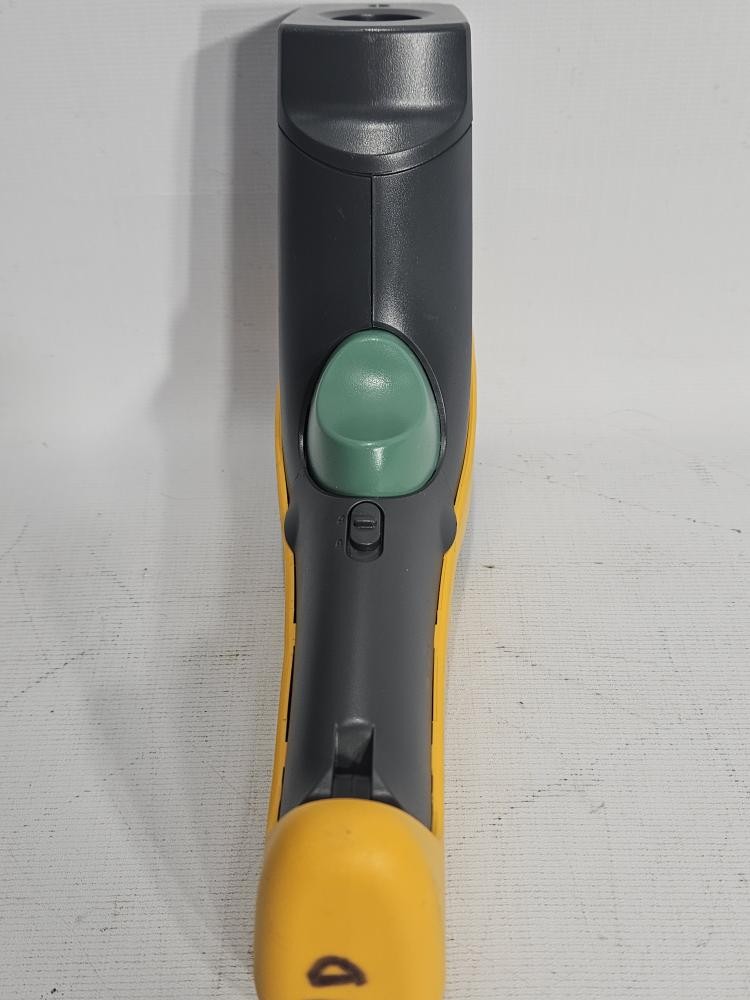 FLUKE MULTIMETER 561 HVACPRO (P14023984)
