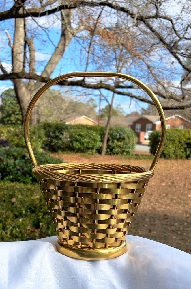 Vintage Newport EP GP-178 Small 5" Woven Gold-Plated Metal Basket w/Handle