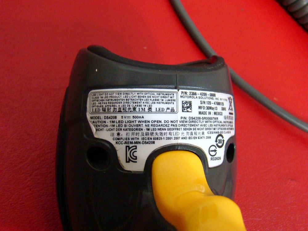 Motorola DS4208-SR00007WR Handheld USB Barcode Scanner NO Cable
