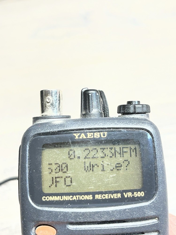 Yaesu VR-500 Communications Receiver