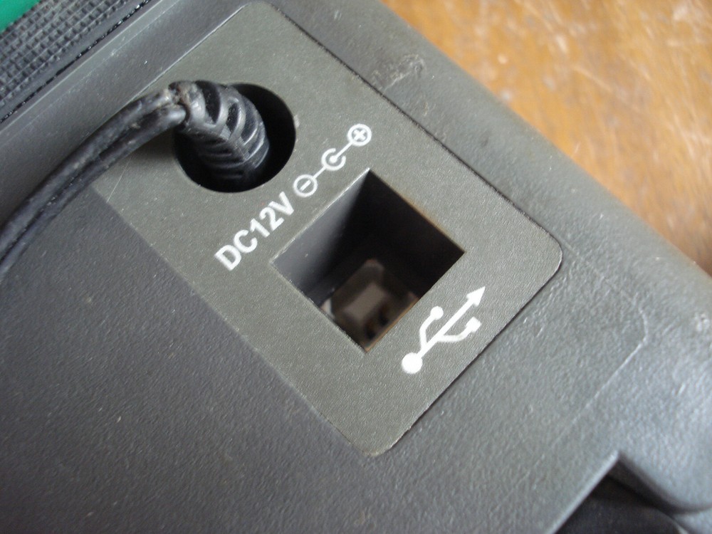 Prova-800 8-Input Thermometer/Datalogger w.Carrying Case AC Adapter Power Supply