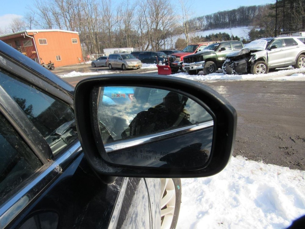 FUSION 2020 Glove Box 1022907