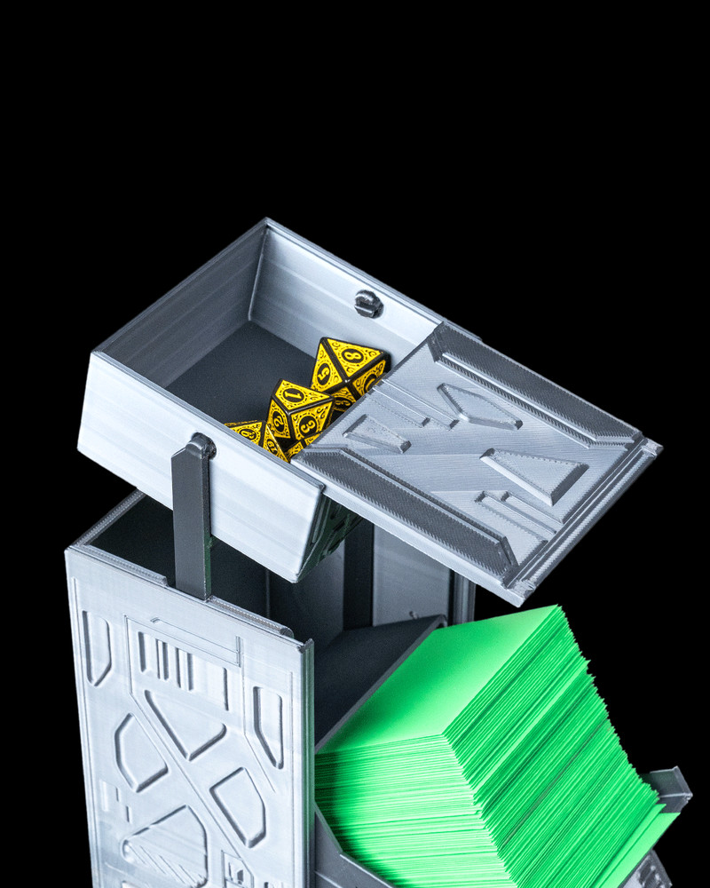 Core Decay Deck Box – 3D Printed Sci-Fi Skull Card Storage | Futuristic TCG Box