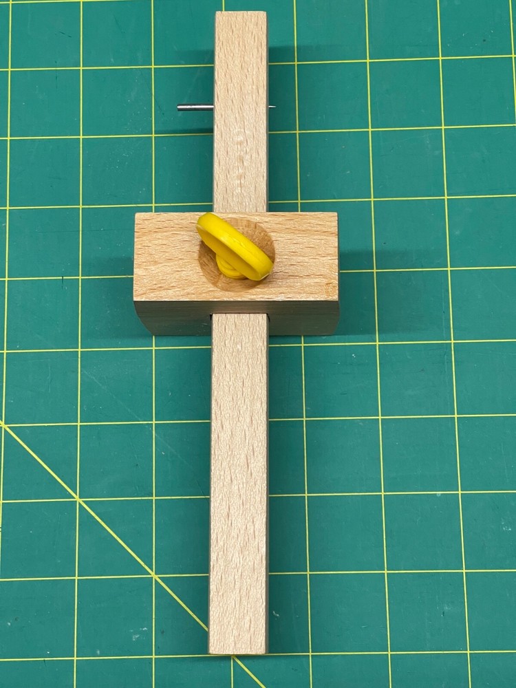 Crown Tools 135 Marking Gauge - Beech