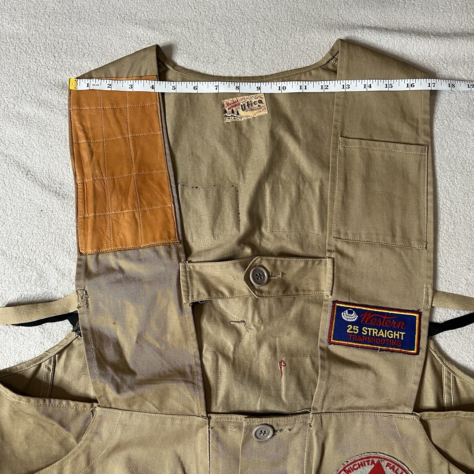Vintage 1940's Utica Duxbak Shooting Hunting Fishing Game Canvas Vest w/ Patches
