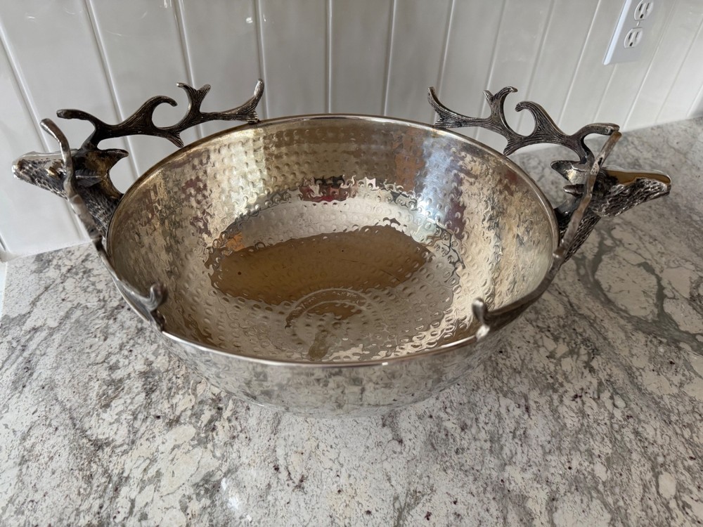 LARGE HAMMERED SILVER PLATE BOWL 18", DOUBLE DEER/STAG HEAD HANDLE CENTER PIECE