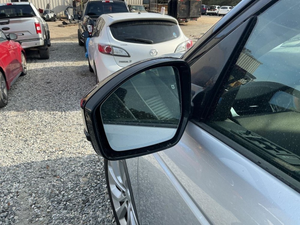 Fuse Box Engine Fits 20-21 EVOQUE 4877265