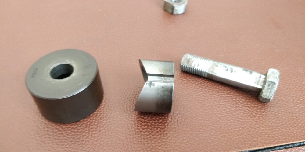 Pibco 1-11/64" Keyed Knockout Punch