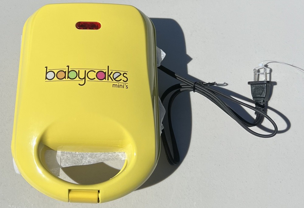 Babycakes Mini Donut Maker