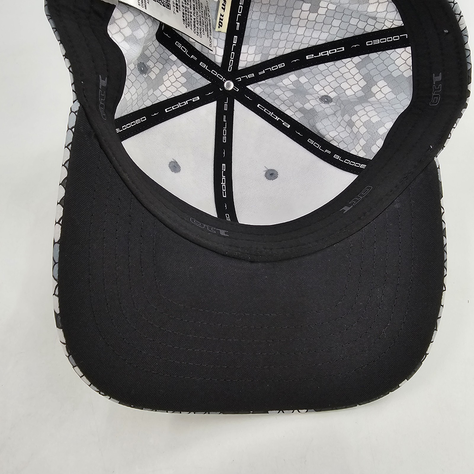 Cobra Tour Tech Golf Cap Snakeskin Camo Mens Snapback Multicolor NEW