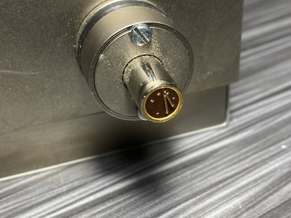 K.E. Developments Four Quadrant Backscattered Electron Detector Type 202