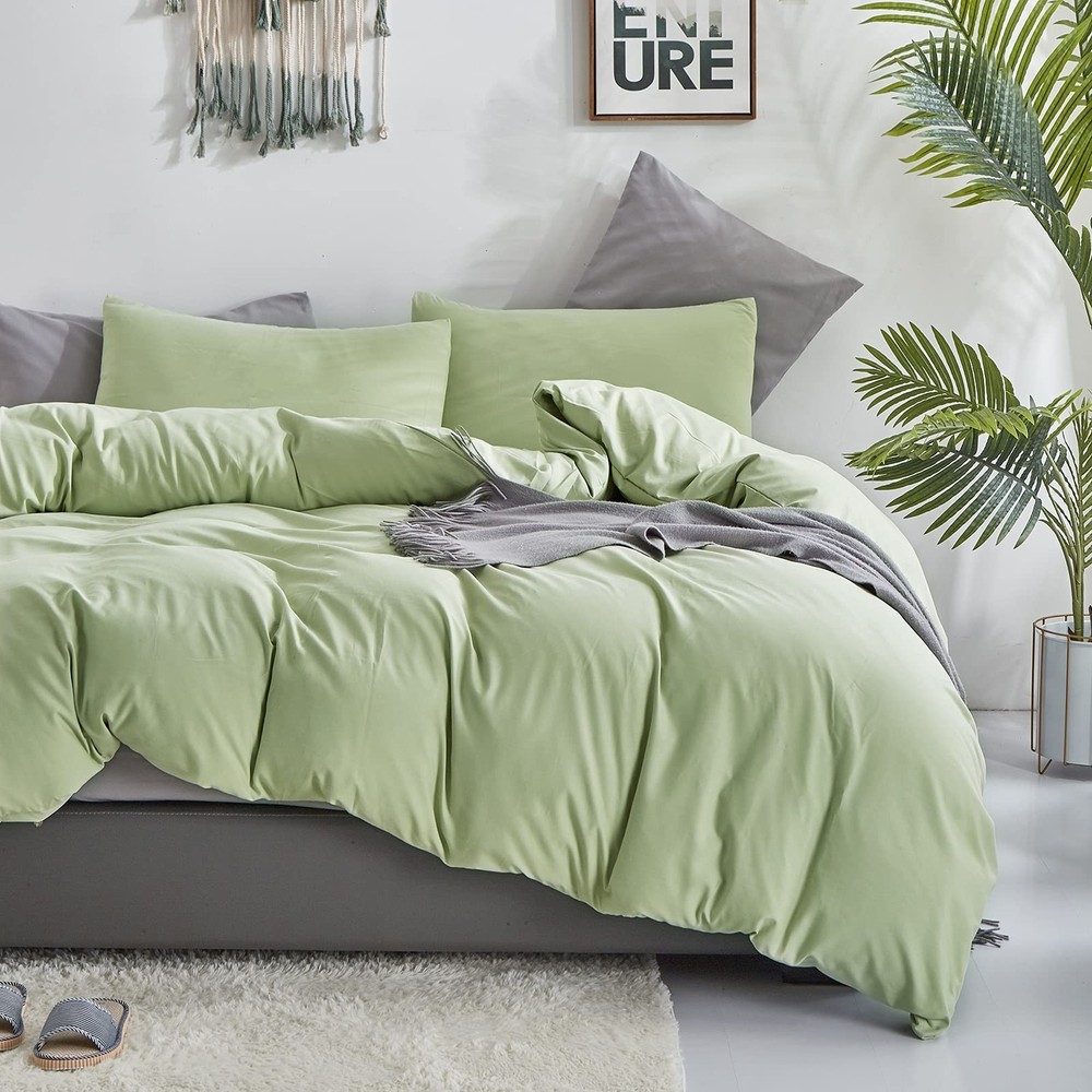 KAREVER Light Green Comforter Set King Solid Sage Green Bedding Set Lightweig...