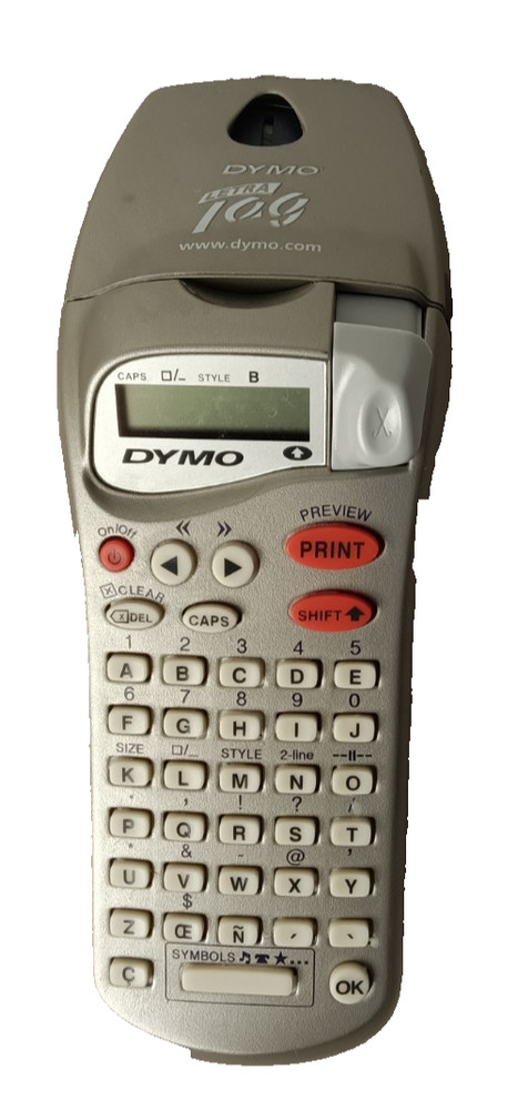 Dymo Letra Tag Esselte Label Maker Silver Handheld Portable Battery
