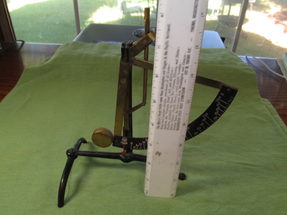 Model "Concav" Qadrant Letter Scale made by Ph. J. Maul, Germany - Missing Tray