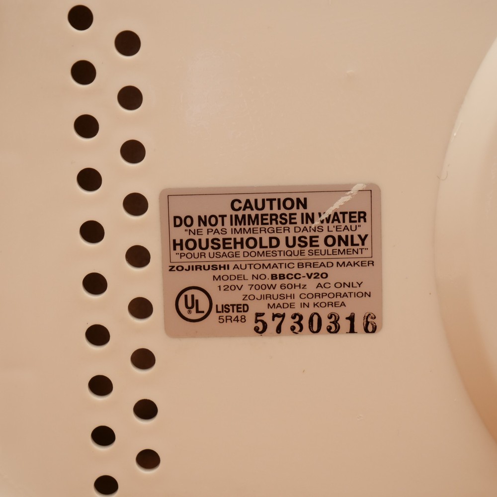 Zojirushi Home Bakery BBCC-V20 Bread Maker Machine 2lb Programmable Tested Works