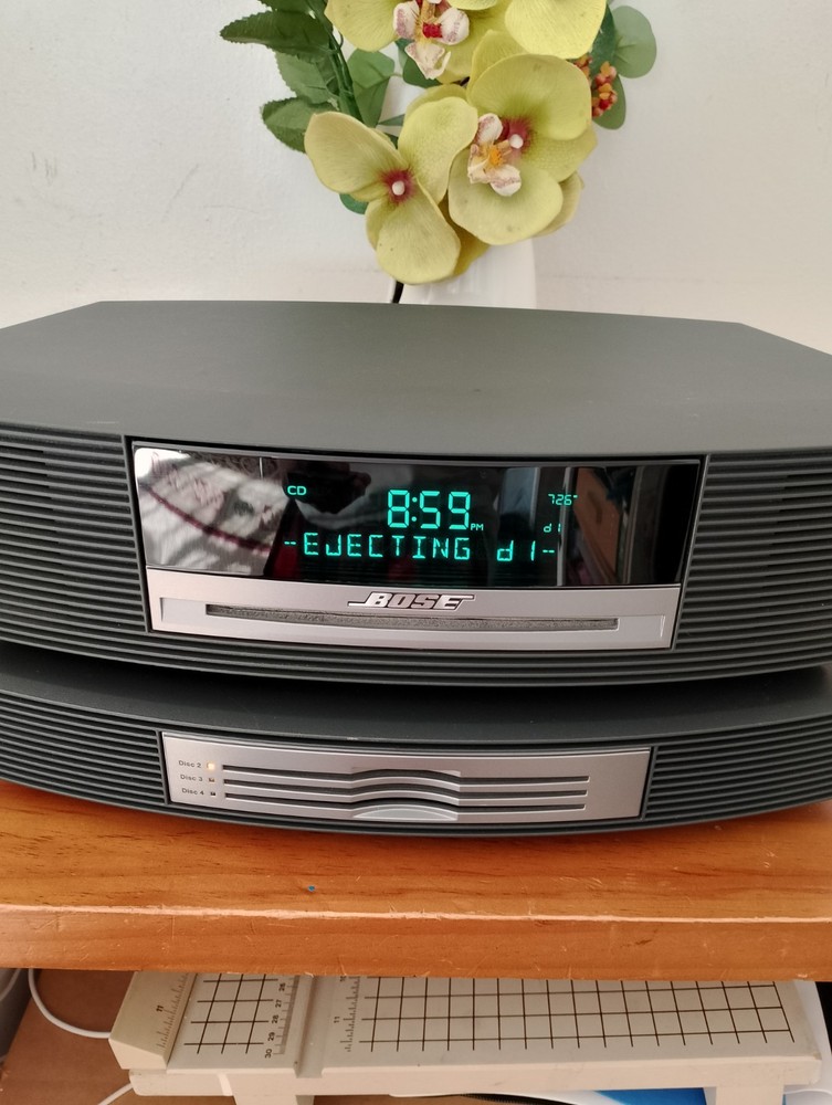 Bose Wave Music System AWRCC1 with Multi-CD Changer and Remote Control *Read*
