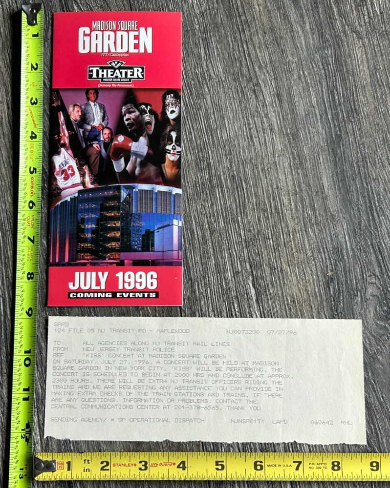 KISS Concert Ad Reunion Tour MSG NYC Brochure + NJ Transit Bulletin Vintage Kiss