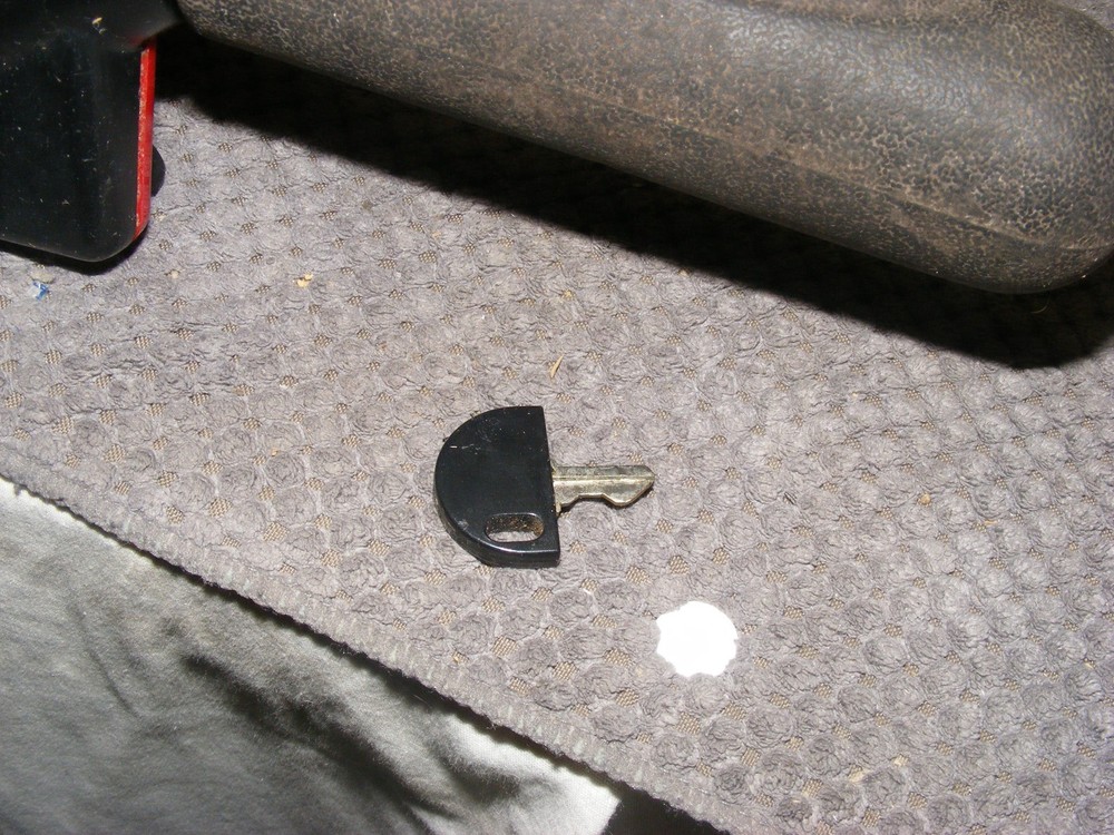 PRIDE SONIC MOBILITY SCOOTER REPLACE TILLER/HANDLE/CONTROL PANEL W/KEY**GENUINE