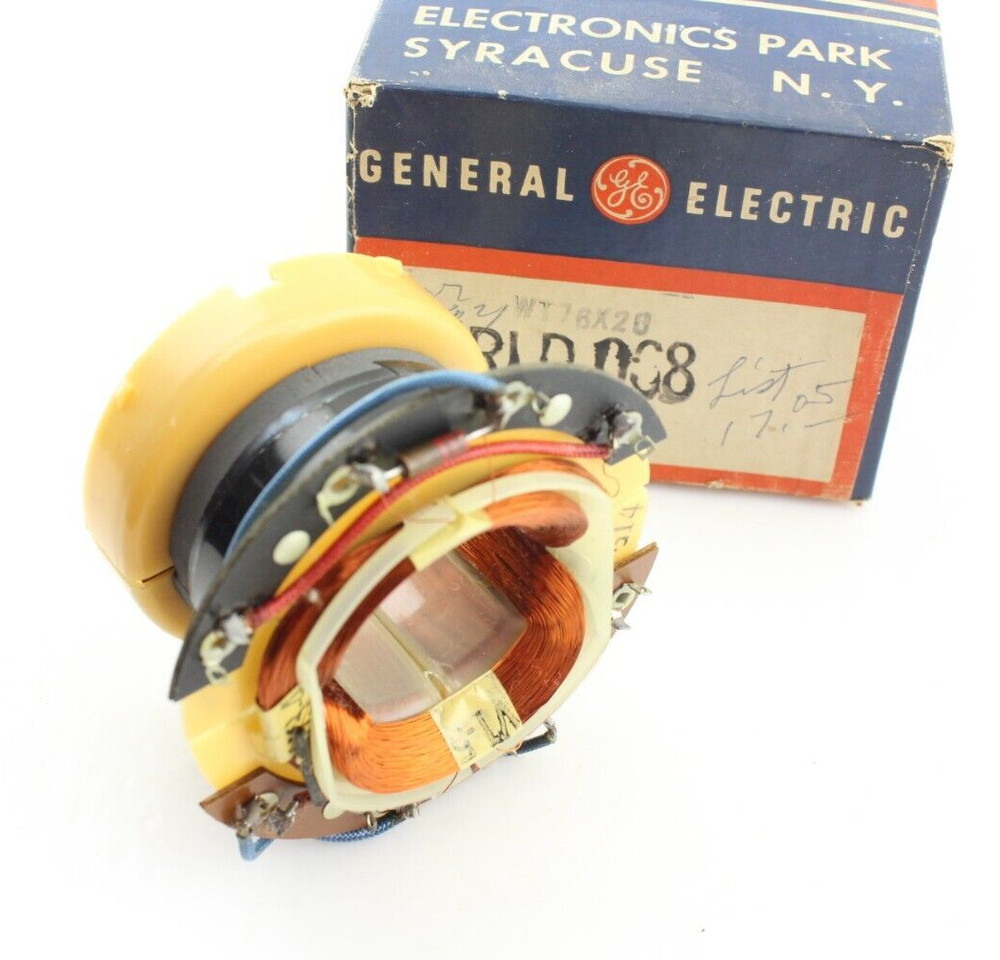 New Qty 1 NOS GE RLD068 Yoke WT76X20 Vintage 1960s Made in USA