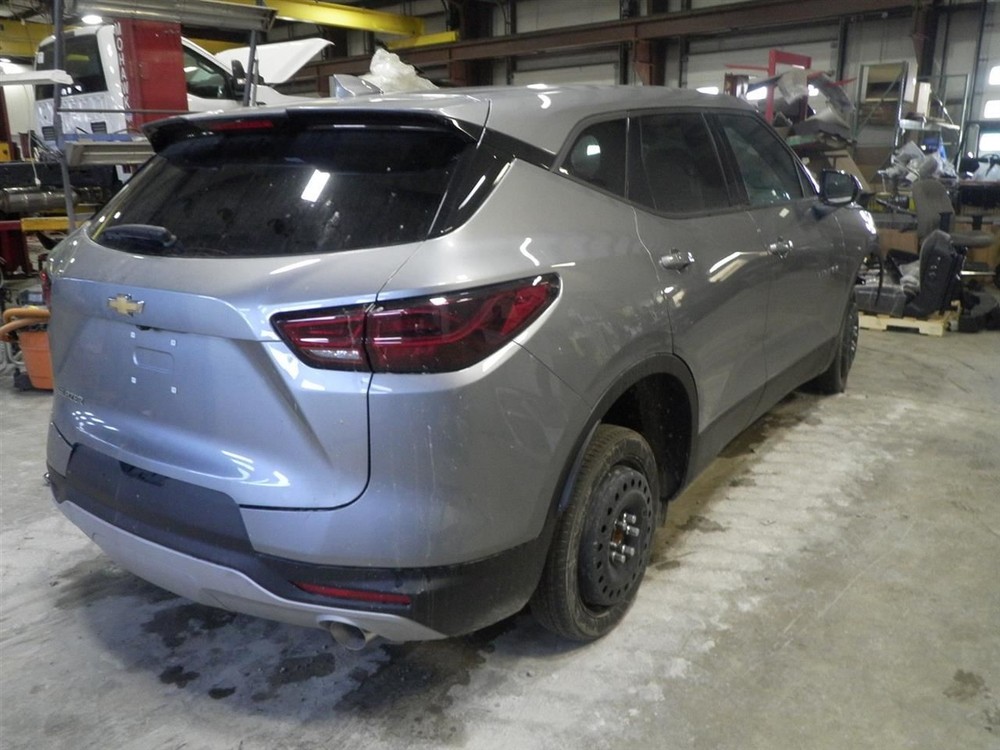 Air Shutter 2.0L Fits 22-25 BLAZER