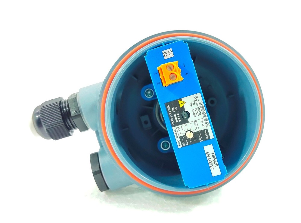 ROSEMOUNT 2120 VIBRATING FORK LEVEL SWITCH 2120D1AK1I1AA0000